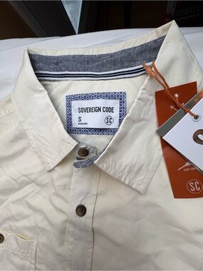 Sovereign Code Men's Cream Button-Down Shirt with Contrast Trim